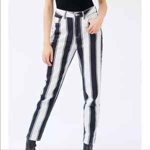 Urban Outfitters BDG Brand Stripe Mom Jeans Size 28